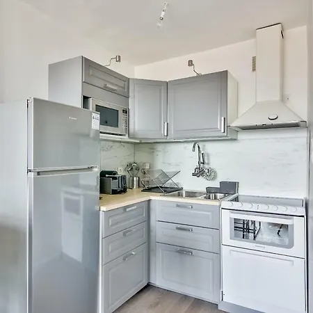 Apartment Very Nice 47m2 With Balcony !